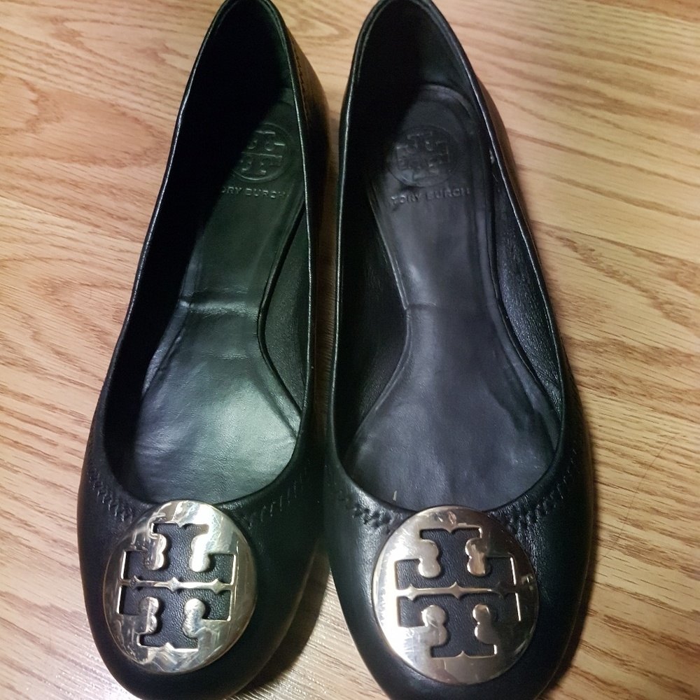 Tory Burch Flats.